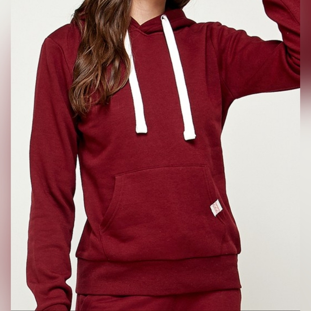 Basic fleece pullover and sweatpants joggers by Reflex